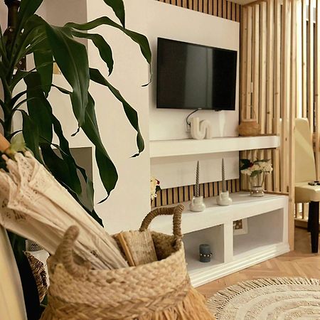 Apartamento The House In The Park Bucarest Exterior foto